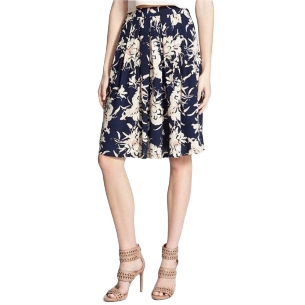 Astr The Label Pleated Full Skirt
